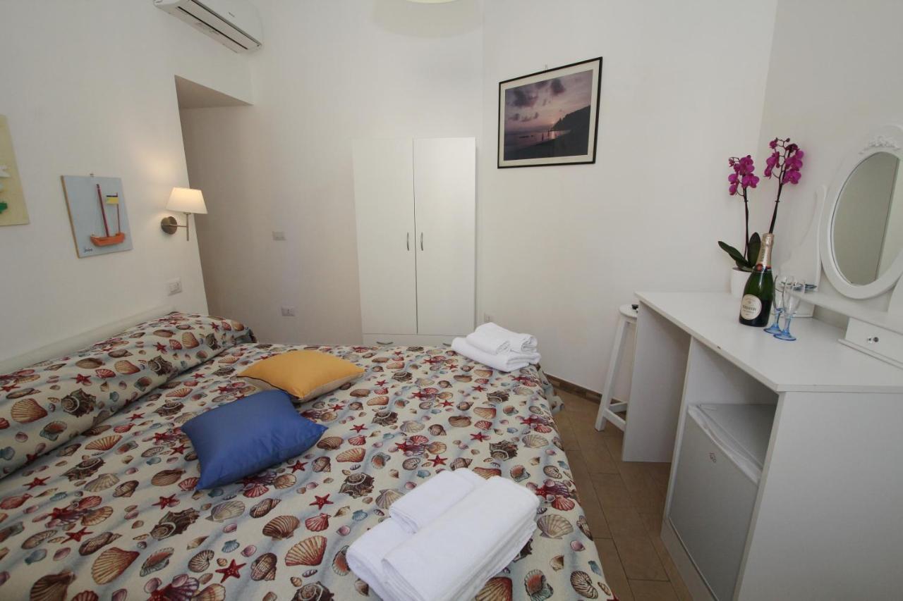 Casa Calieri Hotel Тропеа Екстериор снимка