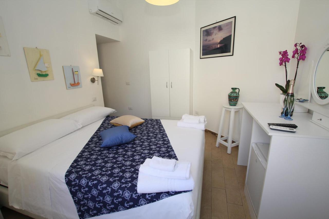Casa Calieri Hotel Тропеа Екстериор снимка